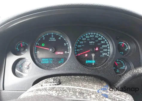 2013 Chevrolet Tahoe Ltz z USA, uszkodzony, nr VIN 1GNSKCE03DR327482